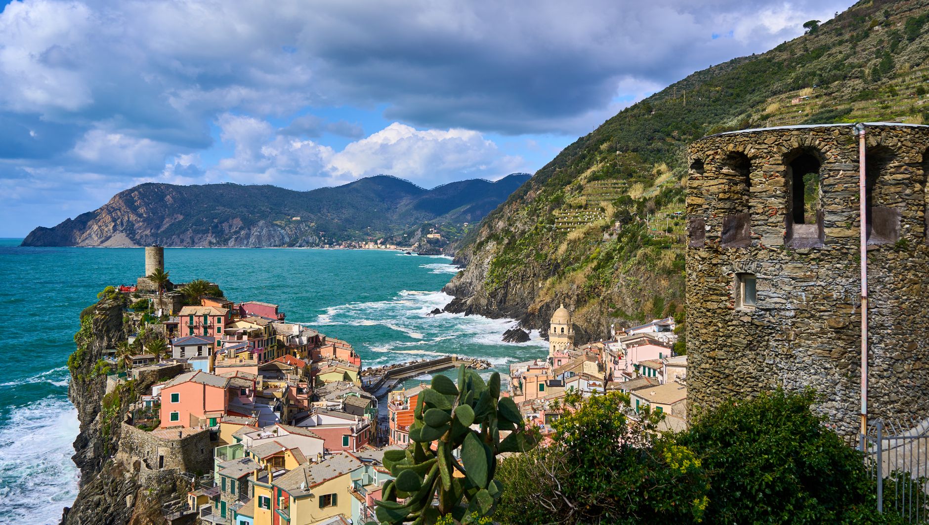 Northern Italy mountainous route